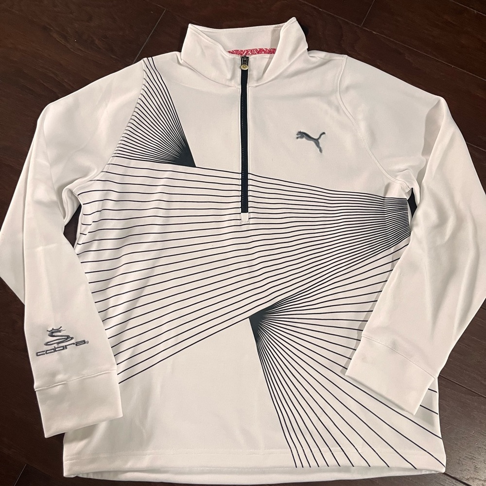 Men’s medium Puma pullover